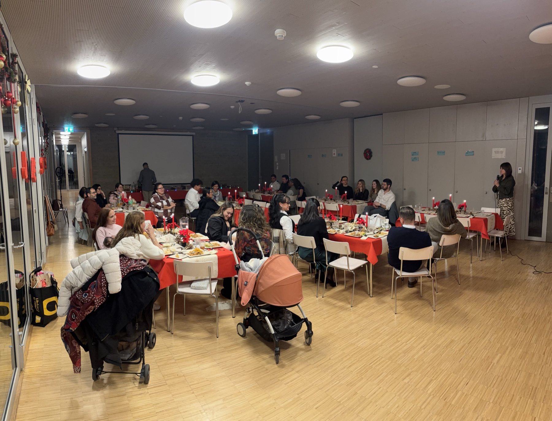 Préparation d'un repas partagé